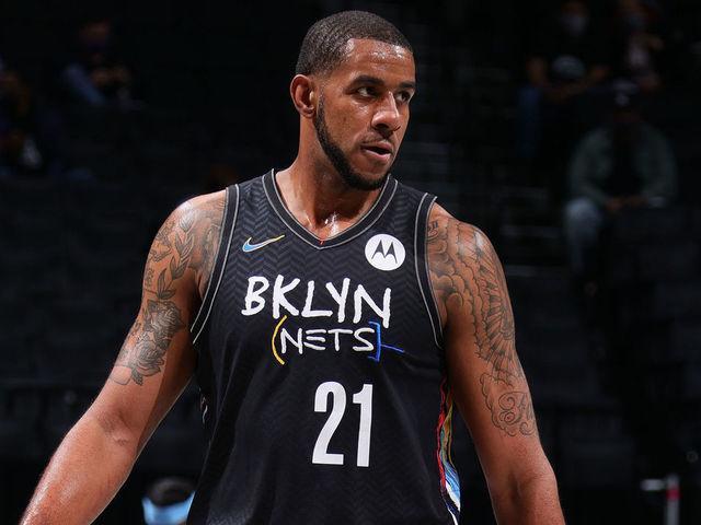 泼下一盆冷 泼下一盆冷