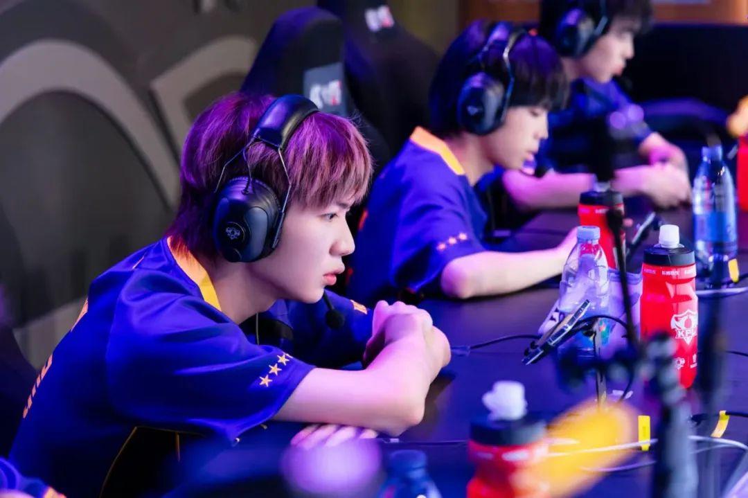 的前锋能够 的前锋能够