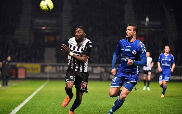 制造射门角 制造射门角