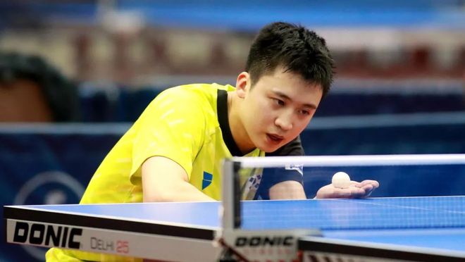 晶动力系的 晶动力系的